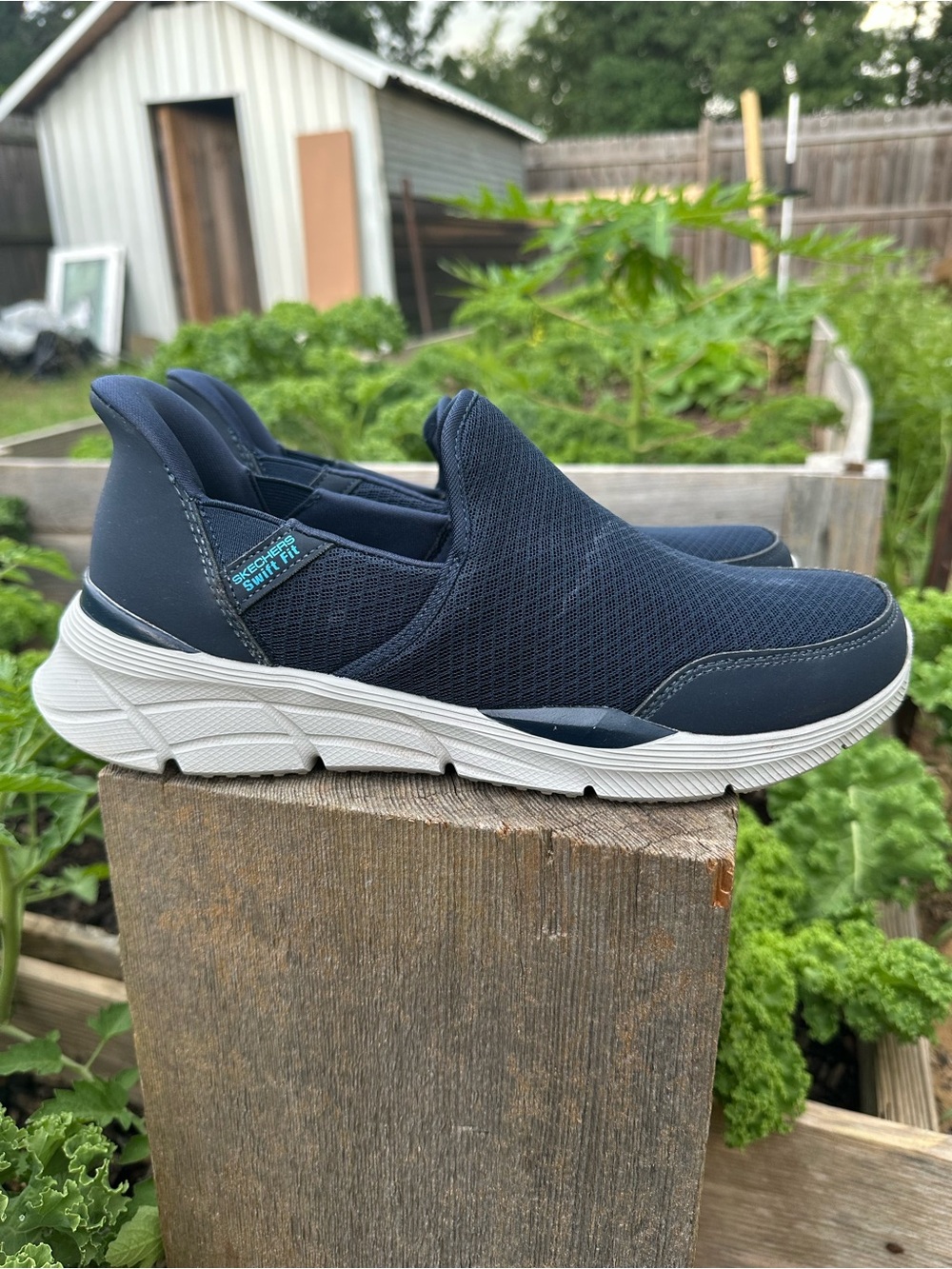 Skechers Men's Shoe Equalizer Hands Free Swift Fit Navy Size 8.5 Slip On